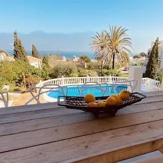 Stunning Seaview House Near